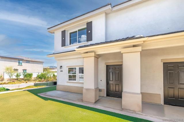28203 Verdant Ct, Valley Center CA: https://media.crmls.org/mediaz/fd233406-cc99-4867-ad30-beb8df7487eb.jpg