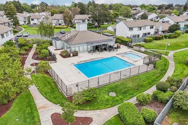 854 Erickson Lane, Foster City CA: https://media.crmls.org/mediaz/fd23bf24-d447-458d-93e6-e63ddd8f57cd.jpg