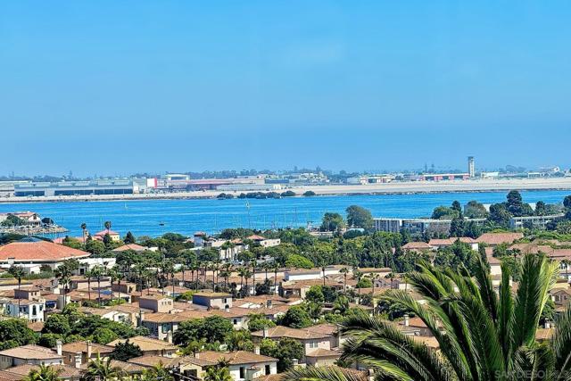 3115 Edith Ln, San Diego CA: https://media.crmls.org/mediaz/fd254e52-4b7e-4a20-a52d-759b9262e5b3.jpg