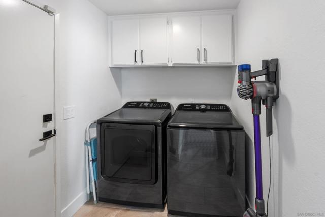 16396 Avenida Suavidad, San Diego CA: https://media.crmls.org/mediaz/fd2589ed-f794-48d7-90c9-b26ddabbec7c.jpg