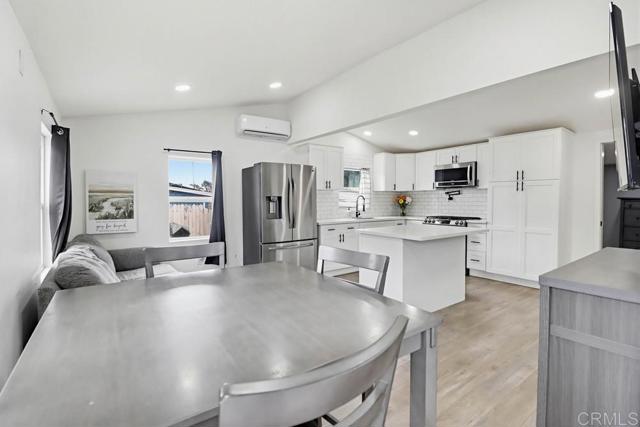 Detail Gallery Image 5 of 24 For 3234 Cypress St, National City,  CA 91950 - 2 Beds | 1 Baths