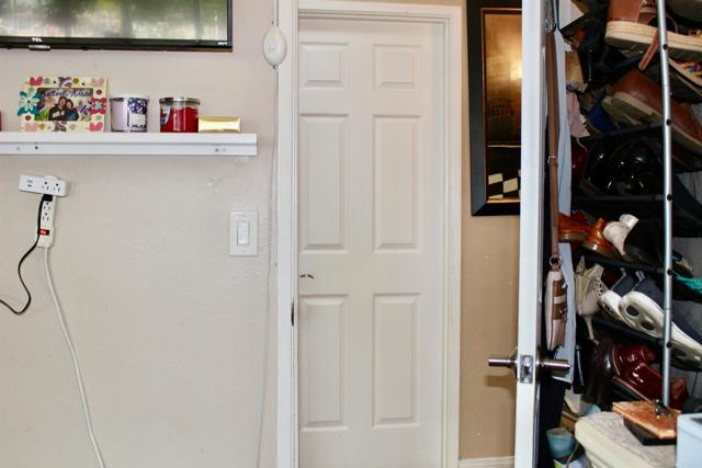 Image 7 of 20 For 4901 Siesta Drive