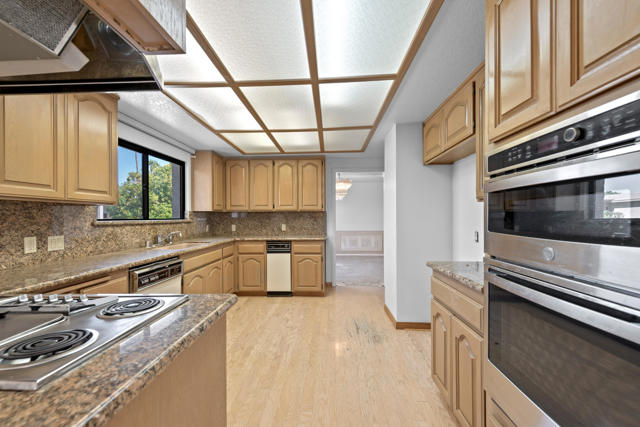 39440 Tandika Trail S, Palm Desert, CA 92211