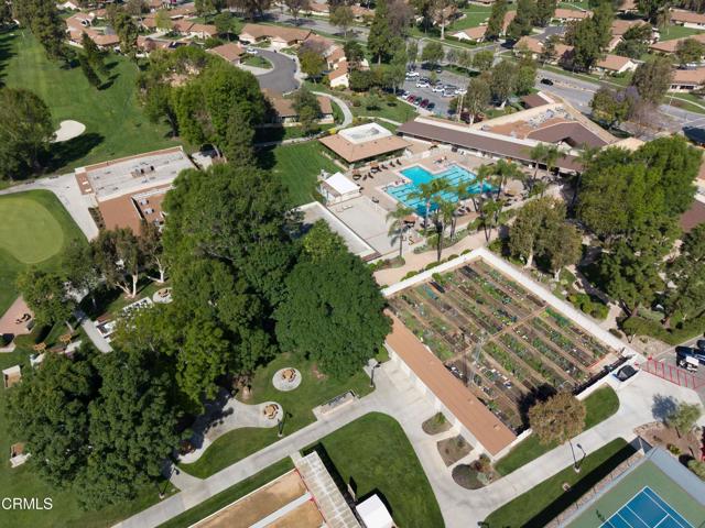 5142 Village 5, Camarillo CA: https://media.crmls.org/mediaz/fd281957-4a8b-4e66-88ad-6c892ec65bb0.jpg