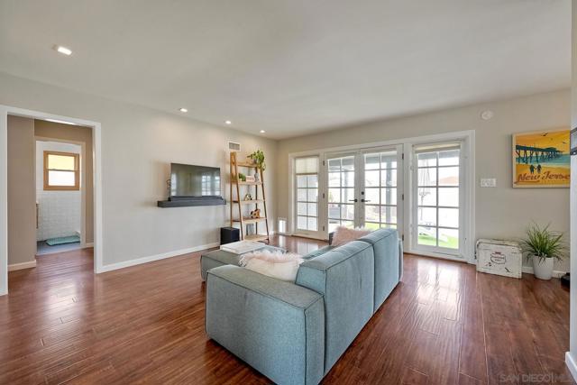 5027 Rodman Ave, San Diego CA: https://media.crmls.org/mediaz/fd28866a-485c-4174-9e45-464d479e52e4.jpg