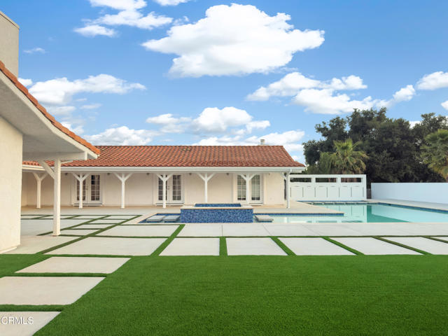 1210 S La Luna Avenue, Ojai CA: https://media.crmls.org/mediaz/fd28d8f3-dcb1-4e58-9a01-a949da379bf1.jpg