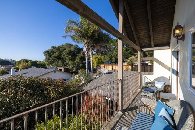 810 Altura Place, Del Rey Oaks CA: https://media.crmls.org/mediaz/fd2a8669-80c5-4381-9f09-20869a1a4b43.jpg