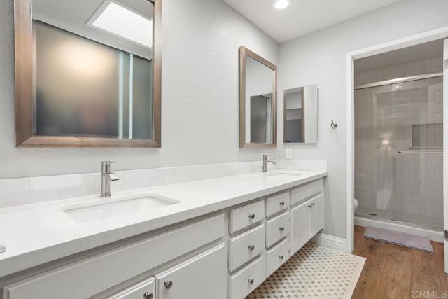 Detail Gallery Image 27 of 36 For 1025 Brewley Ln, Vista,  CA 92081 - 2 Beds | 2 Baths