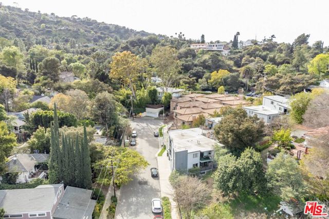 3625 Regal Place, Los Angeles, California 90068, ,Multi-Family,For Sale,Regal,24370458