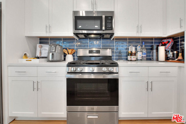 2432 E Hyde Paseo, Ontario CA: https://media.crmls.org/mediaz/fd2c3039-eebf-4ad4-9d52-536e0099ceef.jpg