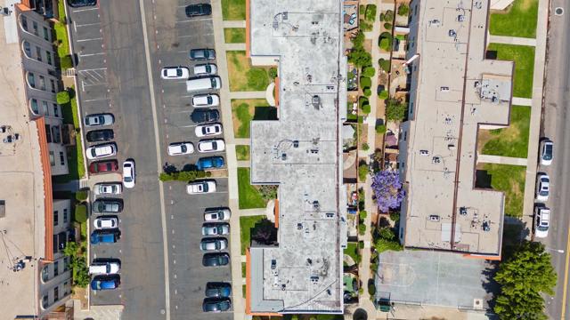 6821 Alvarado Rd, San Diego CA: https://media.crmls.org/mediaz/fd2d891d-9d94-4afd-8481-d6192ad5da1a.jpg