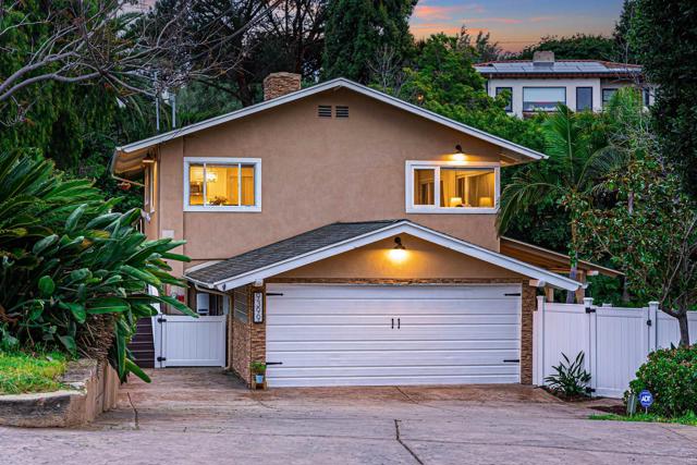 9399 Carmichael Drive, La Mesa CA: https://media.crmls.org/mediaz/fd2db2b9-4e58-4842-95f2-de341573c9d0.jpg