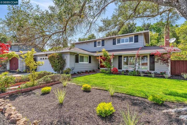 11373 Rampart Dr, Dublin CA: https://media.crmls.org/mediaz/fd2e0642-6638-46ef-871a-17953eb1b71b.jpg