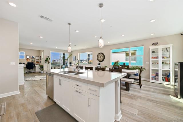 1855 Montage Ave, Chula Vista CA: https://media.crmls.org/mediaz/fd2e3a73-0136-4190-9cbd-b3f9a2e8a5ce.jpg