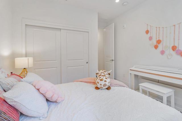 1251 Verano Road, Mountain View CA: https://media.crmls.org/mediaz/fd2e41ad-931a-4d8c-91d9-d443e24d5dc2.jpg