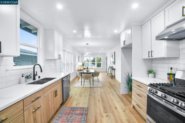 1348 E 26Th St, Oakland CA: https://media.crmls.org/mediaz/fd2e7cb5-9c82-4a0b-924a-558d2c7ad447.jpg