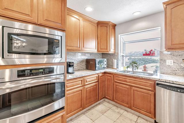 340 Merrill Road, San Juan Bautista CA: https://media.crmls.org/mediaz/fd2f595d-e4b4-4606-8c69-cd74da6f1089.jpg