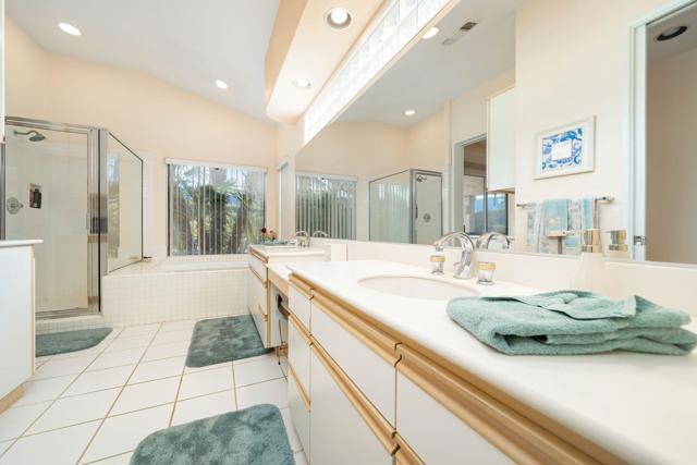50075 Doral Street, La Quinta CA: https://media.crmls.org/mediaz/fd2fd7b2-f158-423f-b474-5d43ca438686.jpg