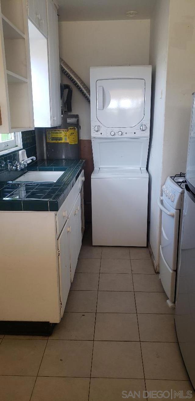1335 Lehigh Street, San Diego CA: https://media.crmls.org/mediaz/fd306996-6d64-4c54-9128-db5bd40fe2b7.jpg