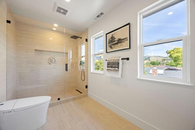 946 Fleming Avenue, San Jose CA: https://media.crmls.org/mediaz/fd31152d-19d8-47db-809e-4331cb7b7db9.jpg