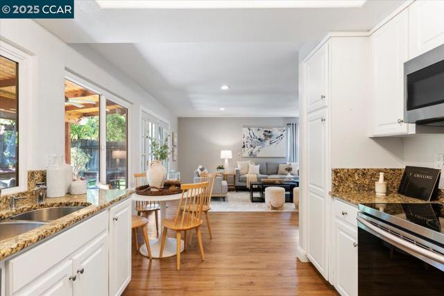 4536 Birch Bark Rd, Concord CA: https://media.crmls.org/mediaz/fd31fb9a-5bf5-4a0f-a739-b0aa40b75a65.jpg