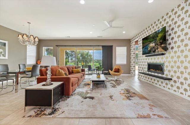1325 Passage Street, Palm Springs CA: https://media.crmls.org/mediaz/fd34207d-12fc-4ea8-9c11-30e702820c52.jpg