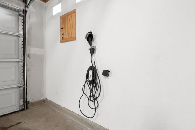 248 Julius Street, San Leandro CA: https://media.crmls.org/mediaz/fd3426c1-e9c6-48f3-95e5-b41ef6c1e73f.jpg