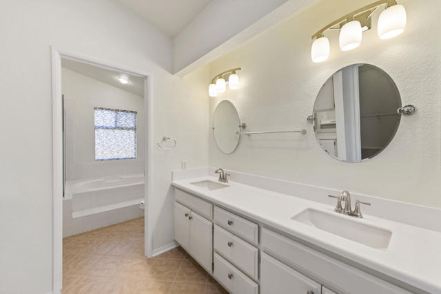 75258 La Sierra Drive, Palm Desert, CA 92211