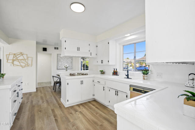 Detail Gallery Image 7 of 17 For 188 Madelena Dr, La Habra,  CA 90631 - 3 Beds | 2 Baths