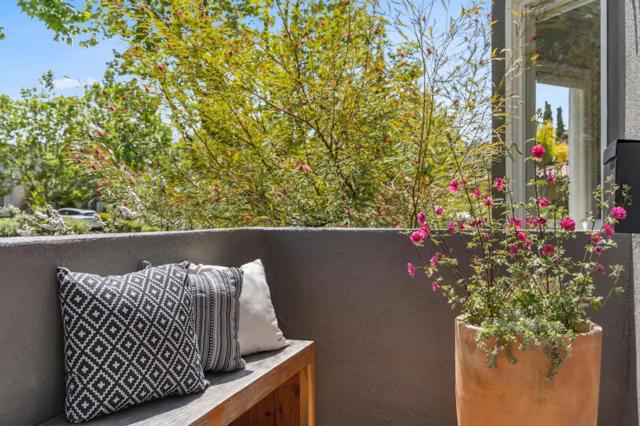 2200 Hillside Drive, Burlingame CA: https://media.crmls.org/mediaz/fd35df98-a7fe-4f70-a9bb-44f32f542bbf.jpg