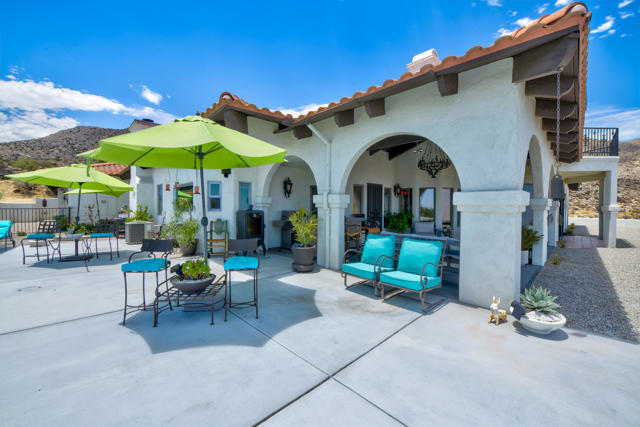 56375 Bighorn Drive, Mountain Center CA: https://media.crmls.org/mediaz/fd365b51-1a66-4e32-aee0-53a9249fb62d.jpg