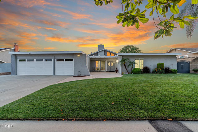 6374 Sard Street, Alta Loma CA: https://media.crmls.org/mediaz/fd36bdb2-6b36-4b01-be41-ba9d8940de52.jpg