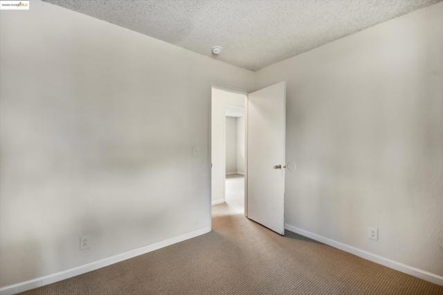2040 Lanai Ave, San Jose CA: https://media.crmls.org/mediaz/fd38673f-0c2f-4ff9-9da0-247e1d844ab3.jpg