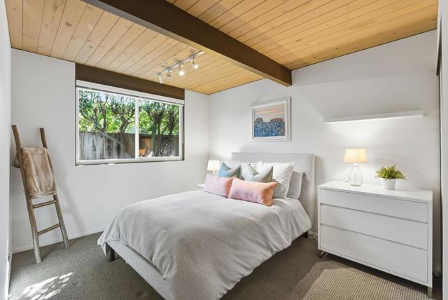 Image 29 of 53 For 943 Trophy Drive