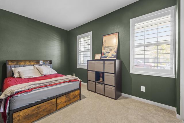 28382 Hopscotch dr,  CA: https://media.crmls.org/mediaz/fd398ffb-9592-48b3-a43a-618c01811d0e.jpg