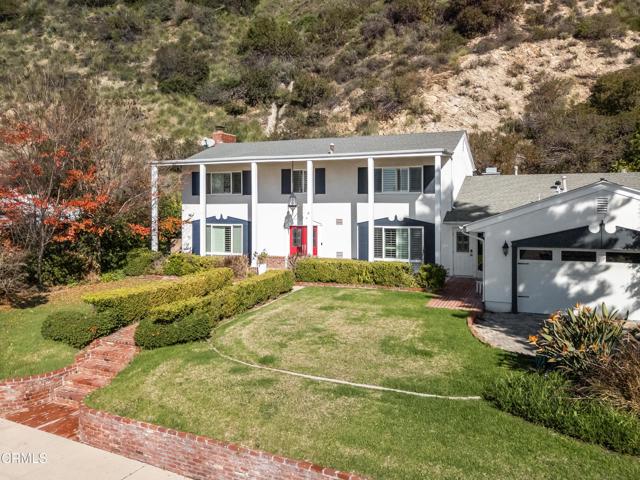 Detail Gallery Image 2 of 29 For 2503 Allanjay Pl, Glendale,  CA 91208 - 5 Beds | 4 Baths