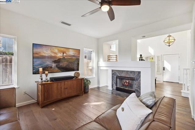 231 Stetson Dr, Danville CA: https://media.crmls.org/mediaz/fd3a7415-44d3-4cec-bc78-afe6050f99da.jpg