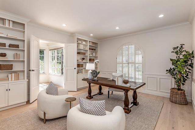 1205 Trinity Drive, Menlo Park CA: https://media.crmls.org/mediaz/fd3aadc3-0fc5-488b-b8ef-3fe9b7538f8d.jpg