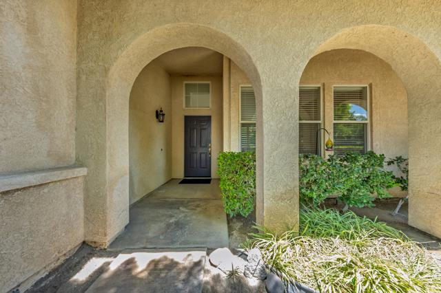 69350 Las Gardenias, Cathedral City CA: https://media.crmls.org/mediaz/fd3bb3dc-3f57-44fa-8dfb-3b3af349e5a0.jpg