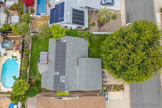13612 El Mar Ave, Poway CA: https://media.crmls.org/mediaz/fd3bc844-8bb5-4333-a593-25c871e9aff6.jpg