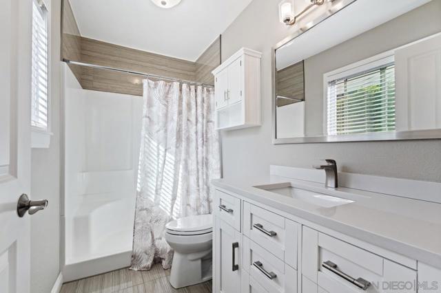 Image 20 of 32 For 8056 High Meadow Ct