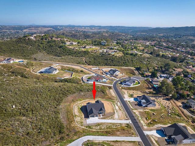 15123 Larchmont St, Poway CA: https://media.crmls.org/mediaz/fd3fcaef-85e3-4391-a839-60d052d6639f.jpg