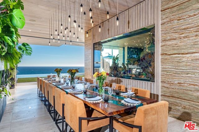11870 Ellice Street, Malibu CA: https://media.crmls.org/mediaz/fd40c221-a775-4974-b314-accc88bd5a5f.jpg
