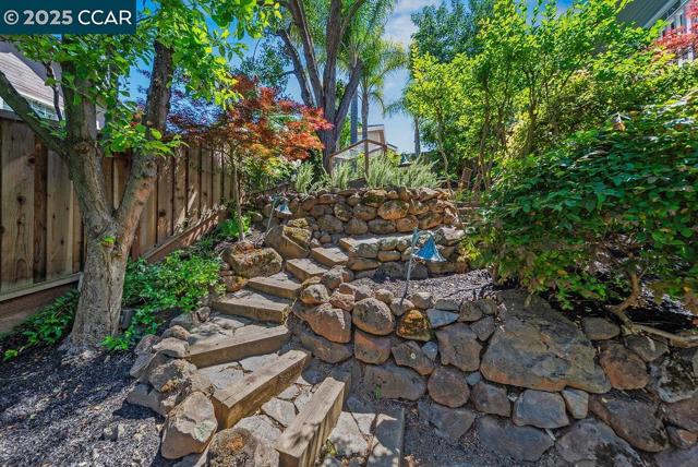 1120 Keith Drive, Concord CA: https://media.crmls.org/mediaz/fd413cea-a0c3-4dfe-9a1a-f3b965439b5c.jpg