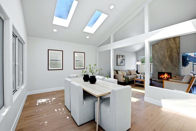 Detail Gallery Image 11 of 32 For 1265 Santa Luisa Dr, Solana Beach,  CA 92075 - 4 Beds | 2/1 Baths