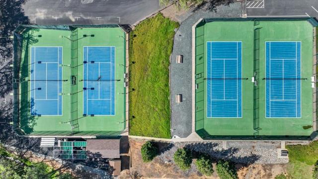 20944 Woodside Way, Groveland CA: https://media.crmls.org/mediaz/fd419d61-0f79-4a41-8741-5bfb9b726a5b.jpg
