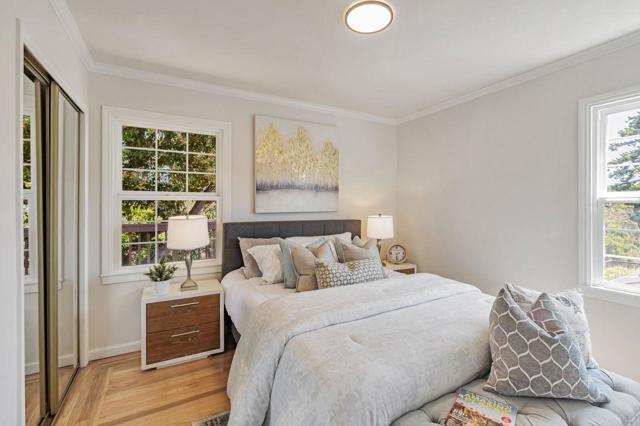 833 Alameda De Las Pulgas, Belmont CA: https://media.crmls.org/mediaz/fd42c280-b436-4cd5-90e8-c2a501c0239d.jpg