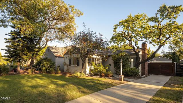 Detail Gallery Image 2 of 31 For 2020 Casa Grande St, Pasadena,  CA 91104 - 3 Beds | 2 Baths