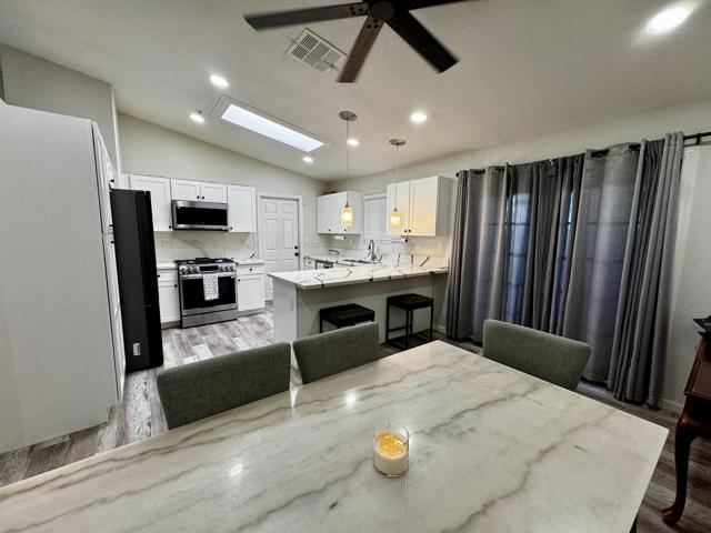 67890 Alameda Drive, Desert Hot Springs CA: https://media.crmls.org/mediaz/fd43ef8e-18af-4426-a852-a52ad2438a00.jpg
