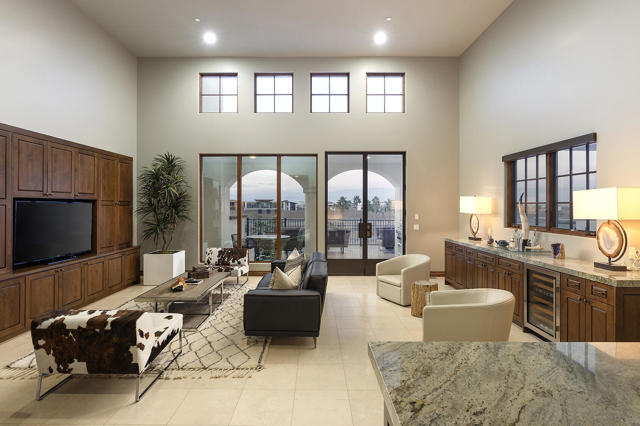 86816 Rogers Way, Thermal CA: https://media.crmls.org/mediaz/fd45adcc-3e60-409e-b837-77eeeacc75d4.jpg